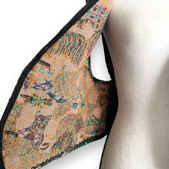 VNTG Tapestry Vest Dog Themed Sz M Green Multicolor Satin Tie Back 80s Y2k - Picture 12 of 16